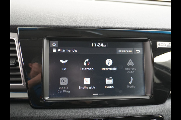 Kia e-Niro 204pk ExecutiveLine 64 kWh AutoPilot Leer Navi Apple / android Keyless Warmtepomp carplay Adaptive-Cruise Head-Up-Display Uitpar Priv.Glas Regen+Verlichtings-sensor Anti-Verbl.b-spiegel Orig.nlse auto 45.270 nieuw!