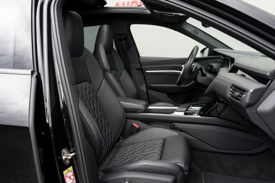 Audi e-tron S Sportback Quattro 370 kW / Incl. BTW/ Luchtvering/ Standkachel/ Bang & Olufsen Sound System/ Panoramadak/ 371kW (504PK)