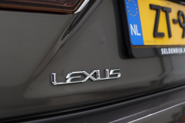 Lexus LS 500h AWD Executive Line | Mark Levinson | Stoelventilatie | Schuifdak | Head-Up | Luchtvering | 360 camera | Adaptive cruise | Leder | Navigatie | Dodehoek detectie | Full LED