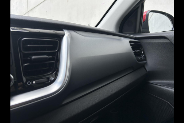 Kia Stonic 1.0 T-GDi DynamicPlusLine | Apple Car Play / Android Auto | Stoelverwarming | Stuurverwarming |