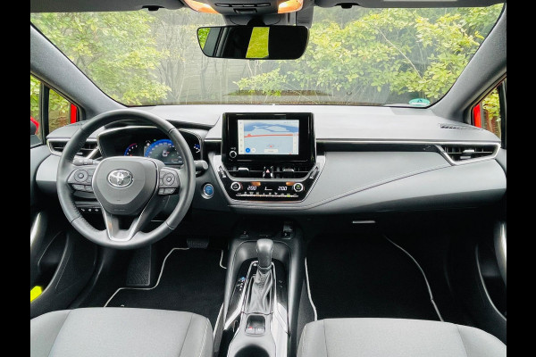 Toyota Corolla 1.8 Hybrid Business Plus/Automaat/Navi