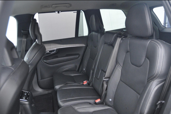 Volvo XC90 T8 390PK Automaat Recharge AWD Inscription / Adaptieve cruise control/ Head up Display/ Trekhaak/ BLIS/ Parkeersensoren met 360 Camera/ Stoelverwarming en Ventilatie/ Elektrische stoelen met geheugen/ Stoel Massage/ Luchtvering/ Elektrische achterklep/ Apple CarPlay/ Keyless