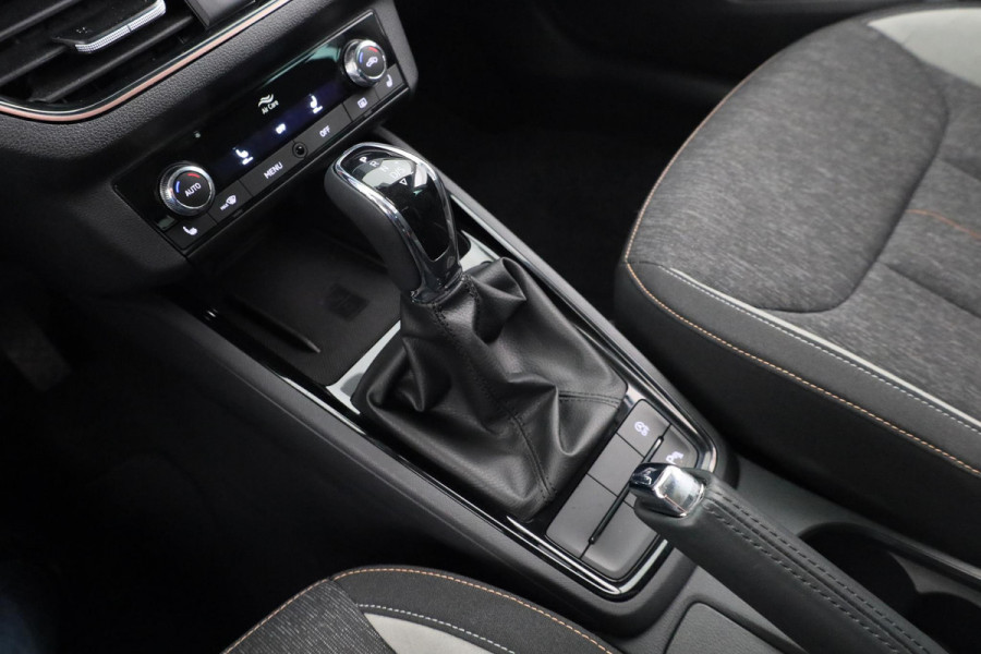 Škoda Kamiq 1.0 TSI Business Edition 110 pk Automaat (DSG) | Verlengde garantie | Navigatie | Parkeersensoren | Achteruitrijcamera | Stoelverwarming |