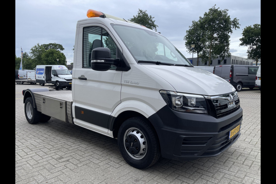 MAN TGE 35 2.0 Standaard 177pk Veldhuizen BE combi trekker / vaste prijs rijklaar € 38.950 ex btw / lease vanaf € 699 / airco / tachograaf / dubbellucht / zwaaibalk met werklampen / trekhaak