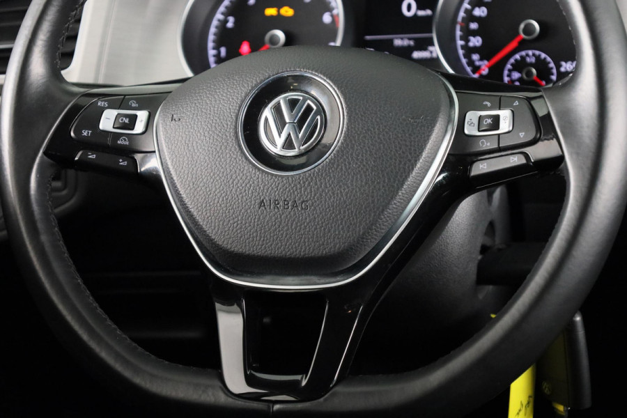 Volkswagen Golf 1.0 TSI Comfortline 115PK | Parkeersensoren | Cruise control