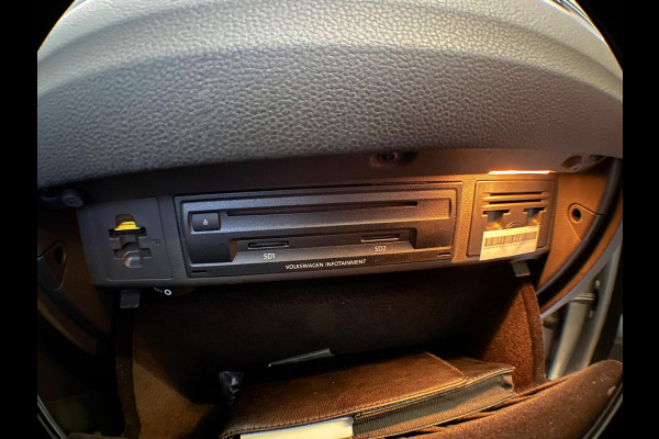 Volkswagen Golf Sportsvan 1.4 TSi -16V Lounge BM Tech - Navigatie I Airco I PDC I Veiligheid pakket I Dealer onderhouden