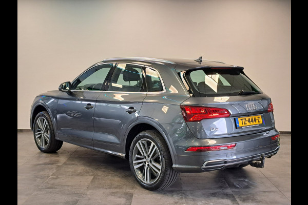 Audi Q5 2.0 TDI quattro Sport S Line Black Edition 20"LMV. VCP, Navigatie, 2X S-line edition. el. trekhaak