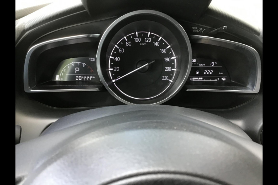 Mazda 2 1.5 Skyactiv-G SkyLease GT automaat, uniek lage kmstand, nieuwstaat