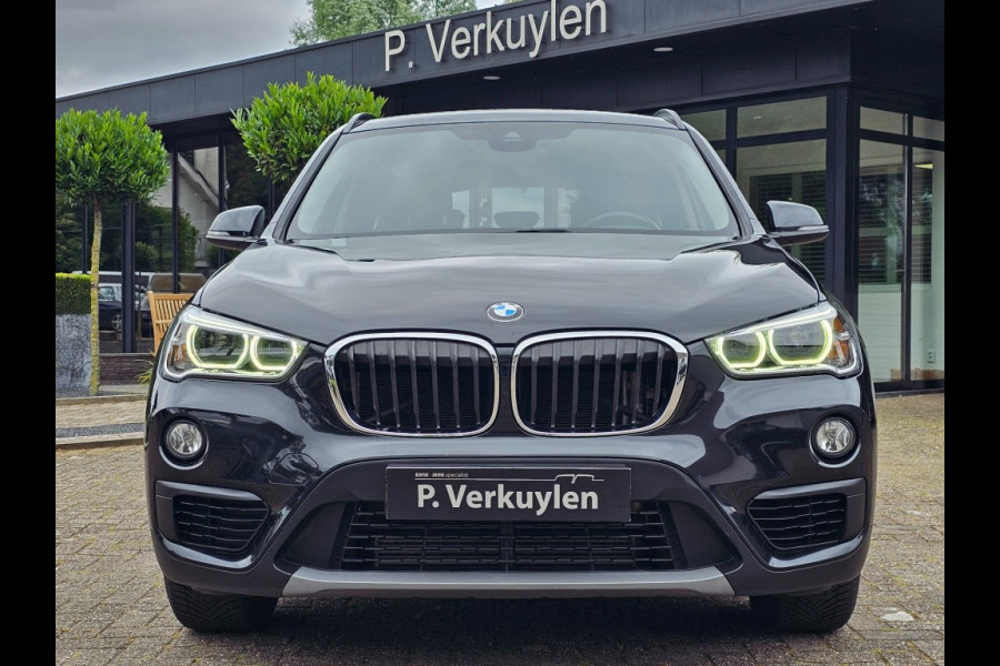 BMW X1 SDRIVE20I EXECUTIVE I Navi I Elektr. kofferklep I Clima I LED I