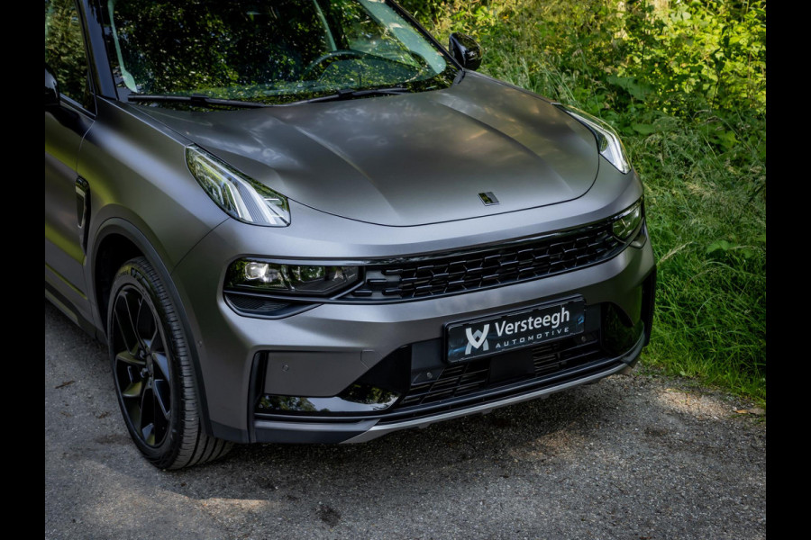 Lynk & Co 01 1.5 Plug-In Hybrid 262pk | Satin Dark Grey | Blacked Out