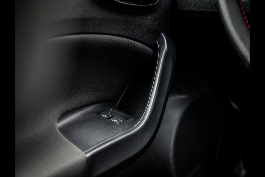 Seat Ibiza SC 1.0 EcoTSI FR Connect Automaat Navigatie|Xenon|Stoelverwarming