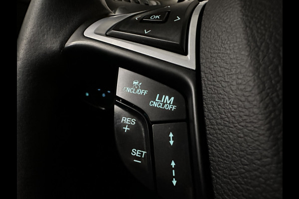 Ford Galaxy 2.0 Titanium 240pk Automaat 7 Persoons | Adaptive Cruise | LED Koplampen | Stoelverwarming | Memory Stoel | Keyless | Privacy Glass | Laneassist |