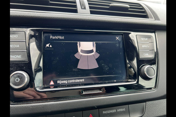 Škoda Fabia 1.0 TSI Online Edition / Apple Carplay / parkeer sensoren