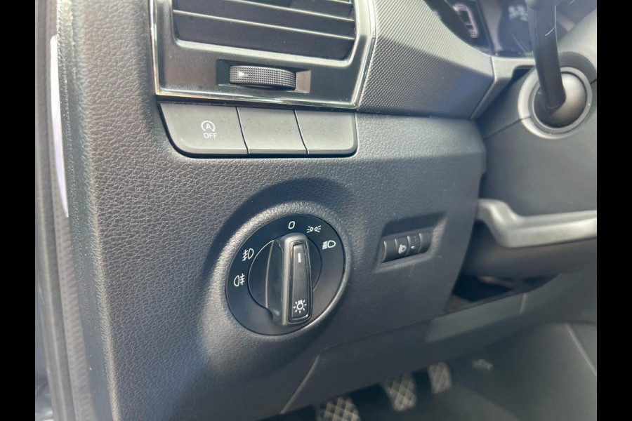 Škoda Fabia 1.0 TSI Online Edition / Apple Carplay / parkeer sensoren