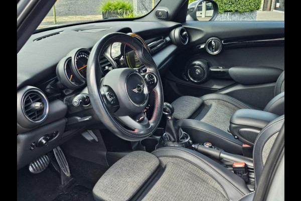 MINI Cooper 1.5 COOP.CHILI S.BNS I JCW PAKKET I SPORTSTOELEN I HARMAN KARDON