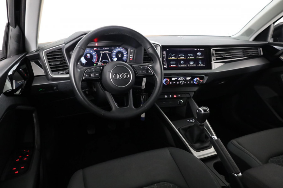 Audi A1 allstreet 25 TFSI Advanced edition 95 pk | Verlengde garantie | Navigatie via App | Parkeersensoren | Stoelverwarming | Autom. airco |