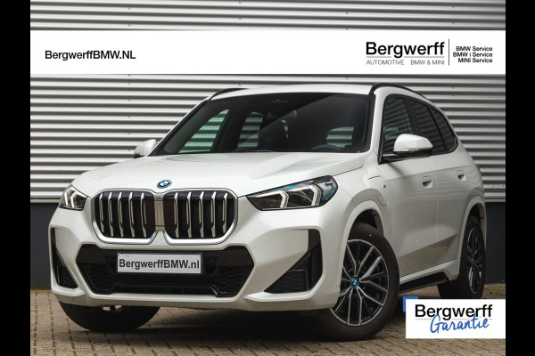 BMW X1 xDrive25e M-Sport - Trekhaak - Camera - Adapt. LED - Stoelverwarming