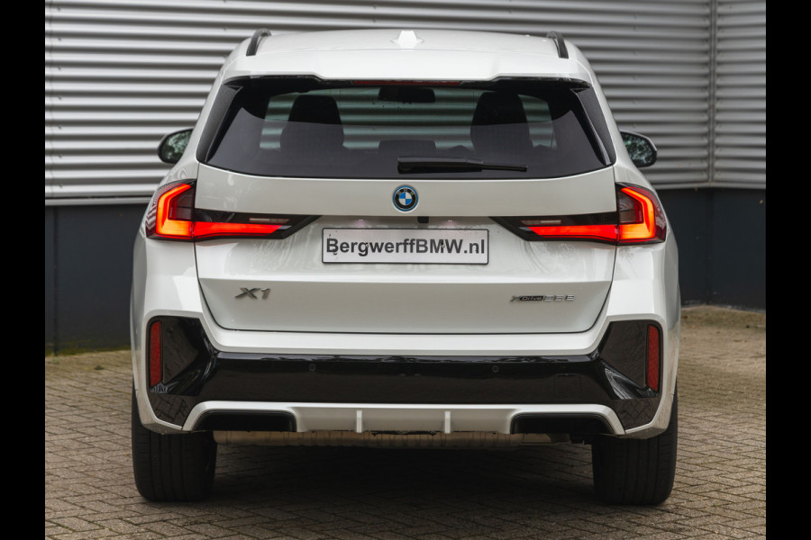 BMW X1 xDrive25e M-Sport - Trekhaak - Camera - Adapt. LED - Stoelverwarming