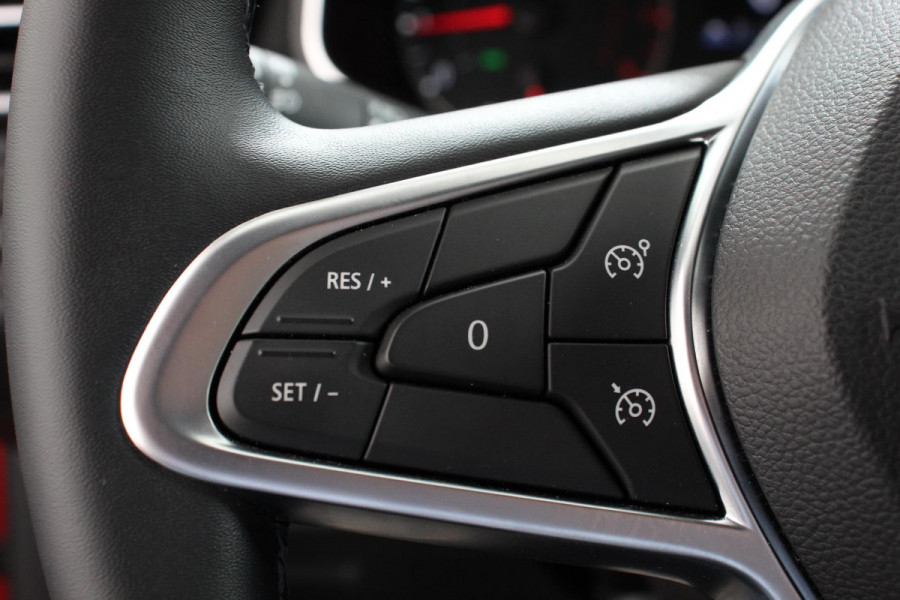 Renault Clio 1.0 TCe 100pk Experience Demo! | Navigatie | Climate Control | Cruise control | Lichtmetalen Velgen | Parkeer Sensoren | Extra Getint glas | 5 deurs