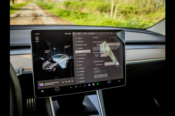 Tesla Model 3 Standard RWD Plus 60 kWh Autopilot Panoramadak