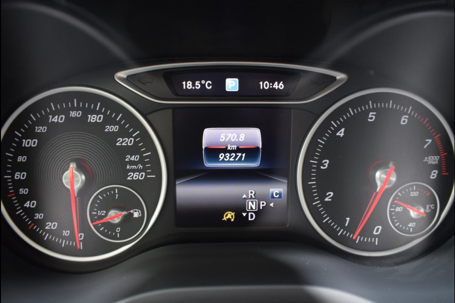 Mercedes-Benz B-Klasse 180 Business Solution | NAVIGATIE | TREKHAAK |