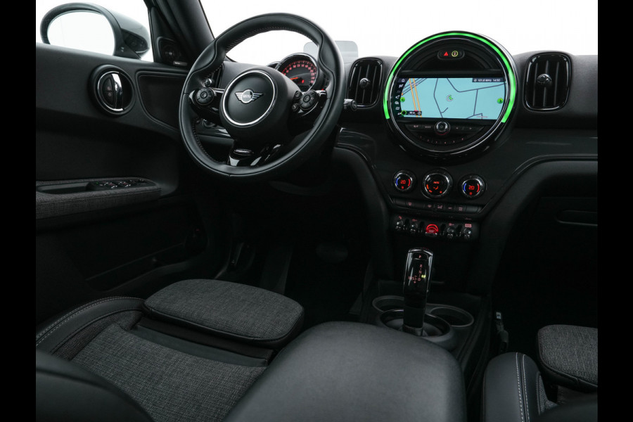 MINI Countryman 2.0 Cooper D Business Edition Aut. *HEAD-UP | HARMAN/KARDON | 1/2LEDER | FULL-LED | MEMORY-PACK | SPORT-SEATS | KEYLESS | NAVI-FULLMAP | ECC | PDC | CRUISE | 18''ALU*