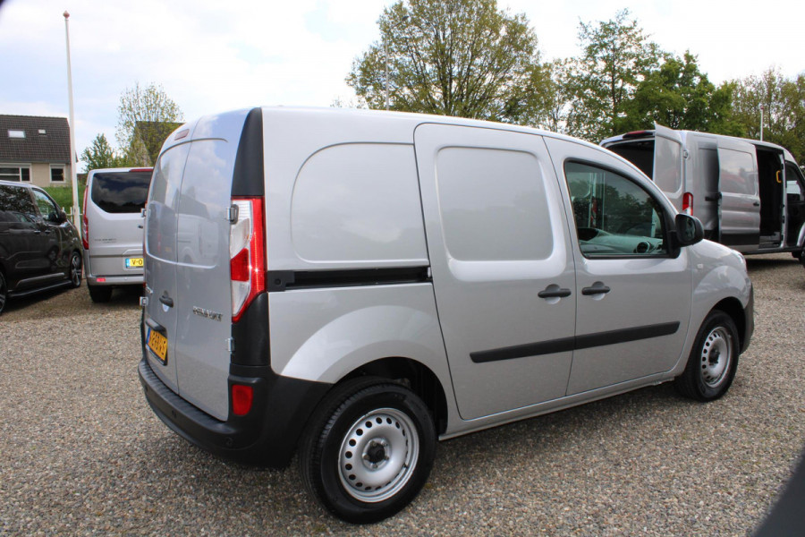 Renault Kangoo 1.5 dCi 90PK, L1, Airco, Automaat