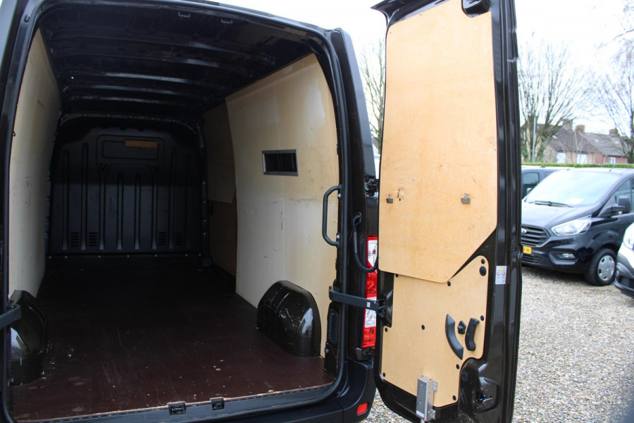 Renault Master 2.3 dCi 135PK L3H2 Airco