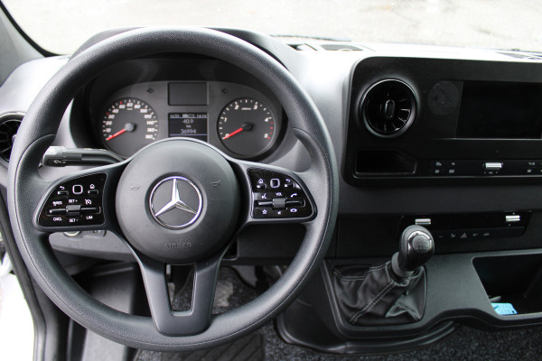 Mercedes-Benz Sprinter 317 CDI L2H2 360 Graden camera, MBUX met navigatie, Geveerde stoel