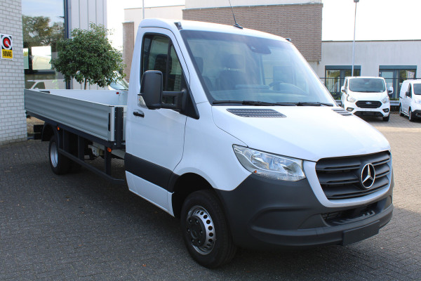 Mercedes-Benz Sprinter 517 CDI L3 RWD Chassis 3500 kg Trekgewicht, MBUX met navigatie, Geveerde stoel, etc.