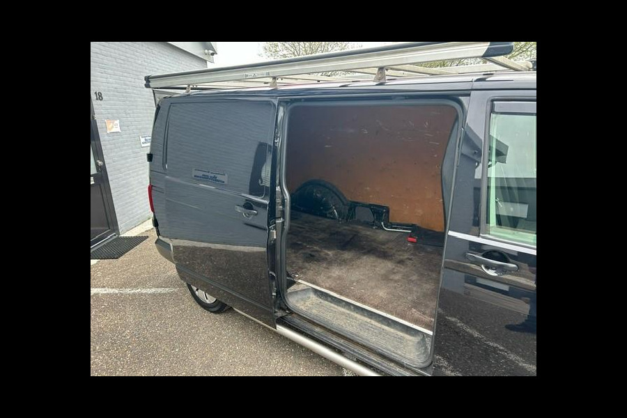 Volkswagen Transporter 2.0 TDI L2H1 140 pk