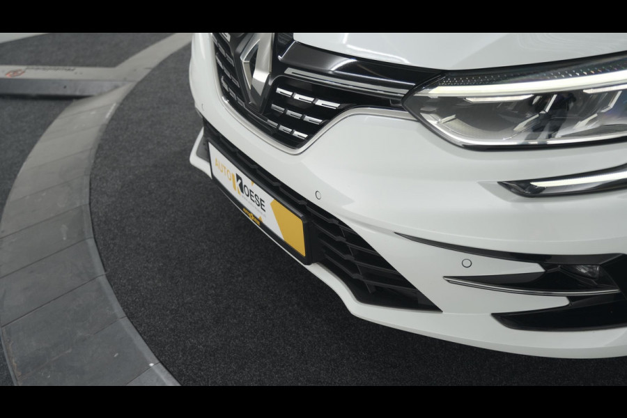 Renault Mégane 1.6 E-Tech Plug-In Hybrid 160 Intens | Camera | Dodehoekdetectie | Head-Up Display | Apple Carplay