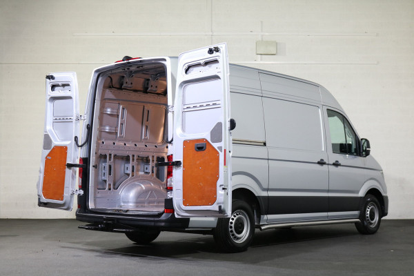 Volkswagen Crafter 2.0 TDI 140pk L3 H3 Automaat Airco Navigatie Trekhaak