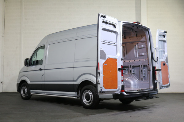 Volkswagen Crafter 2.0 TDI 140pk L3 H3 Automaat Airco Navigatie Trekhaak