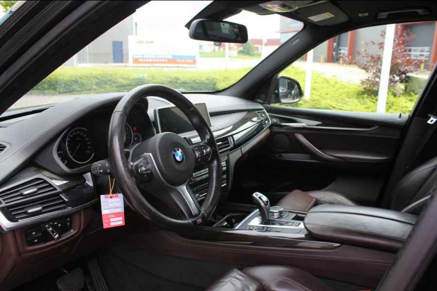 BMW X5 XDrive40d High Executive M50D uitgevoerd