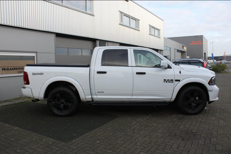 Dodge Ram 1500 Sport 5.7 V8 4x4 Crew Cab LPG 6 persoons Jagermeister