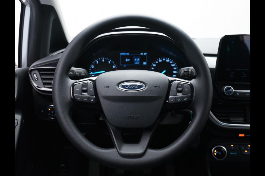 Ford Fiesta 1.1 Trend Sport (APPLE CARPLAY,GROOT NAVI,AIRCO,CRUISE,LANE ASSIST,SPRAAKBEDIENING,LM-VELGEN,TOPSTAAT)