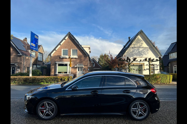 Mercedes-Benz A-Klasse 200 Premium Plus AMG voll opties !!