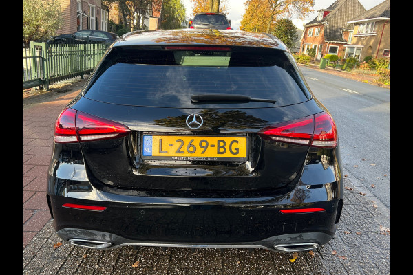 Mercedes-Benz A-Klasse 200 Premium Plus AMG voll opties !!