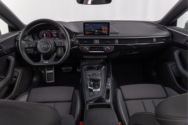 Audi A5 Sportback 35 TFSI Sport S-line black edition S-line Virtual Cockpit Sfeerverlichting