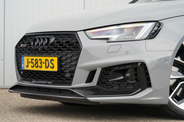 Audi RS4 Avant 2.9 TFSI Quattro / RS Dynamic pack / RS Sportuitlaat / RS Design pack / Panoramadak / B&O / Dealer onderhouden!