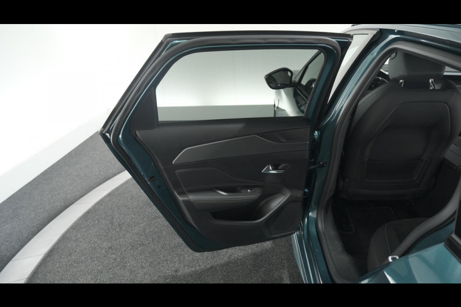 Peugeot 308 SW PureTech 130 EAT8 GT | Camera | Cruise Control Adaptief | Dodehoekdetectie | Apple Carplay