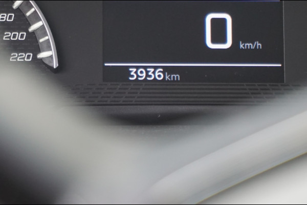 Peugeot 208 100PK Allure Pack CARPLAY | STOELVERW. | KEYLESS | CAMERA | LUXE
