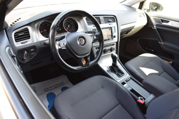 Volkswagen GOLF Variant 1.6 TDI Dsg CarPlay Navi Dealer Onderhouden Pdc Nap