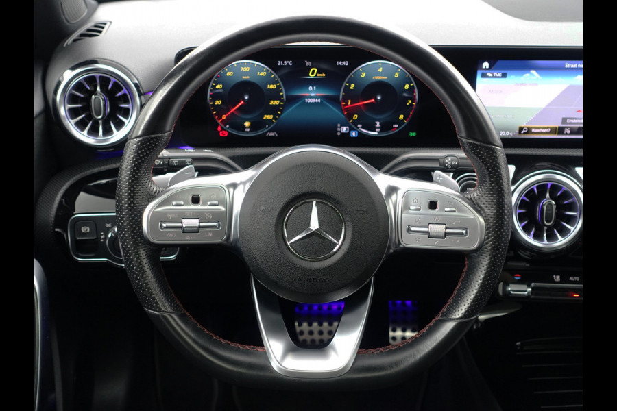 Mercedes-Benz A-Klasse 180 AMG Night Edition Aut- Panodak I  Sfeerverlichting I  Xenon Led I Camera I  Sport Interieur