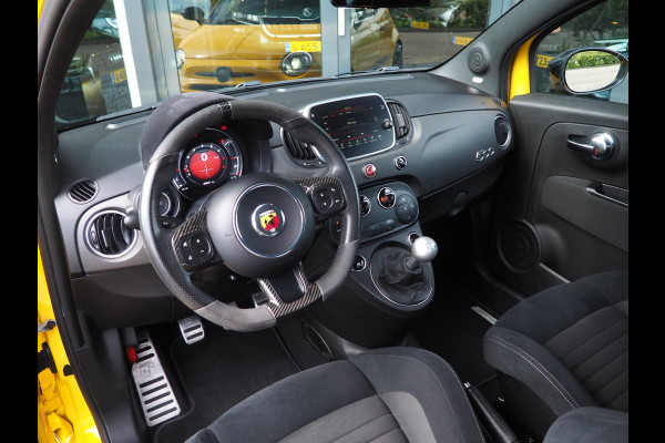 Abarth 595C 1.4 T-Jet 180PK Competizione / Beats / Xenon / Sabelt / Apple carplay