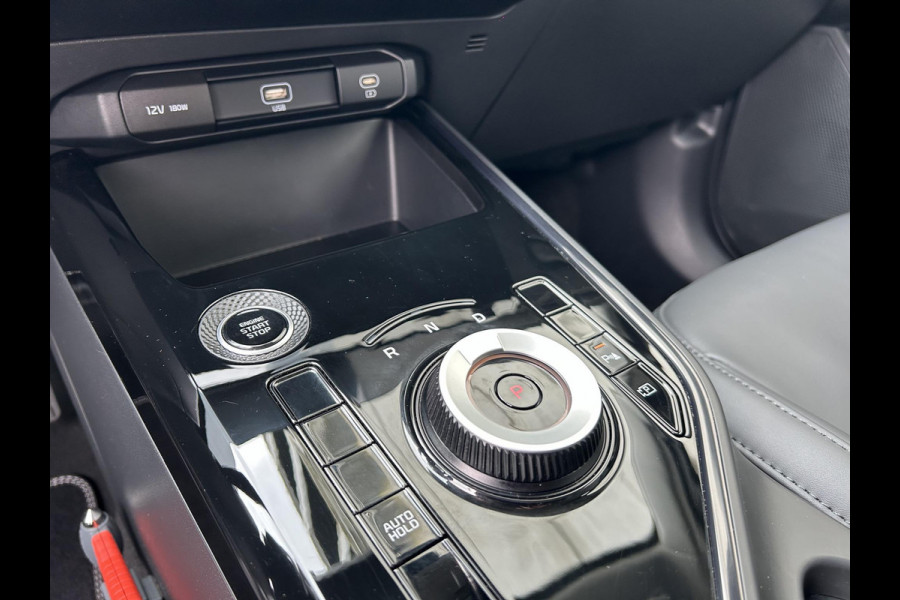 Kia Niro 1.6 GDi Hybrid DynamicLine | Automaat | Leder | Navigatie | Camera | Cruise | Trekhaak |