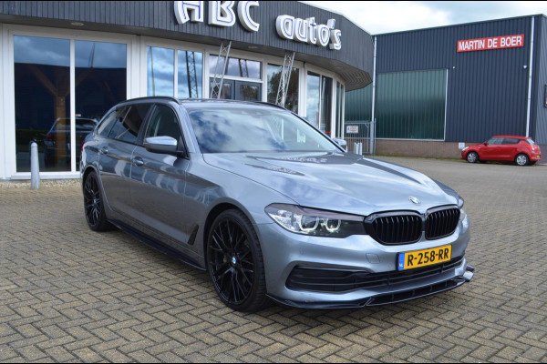 BMW 5 Serie 540i xDrive Touring Exe 341 pk M-sport / Blackline