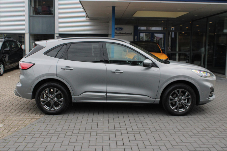 Ford Kuga 2.5 PHEV ST-Line X | Adaptive cruise control | Driver assistance pack | Winter Pack