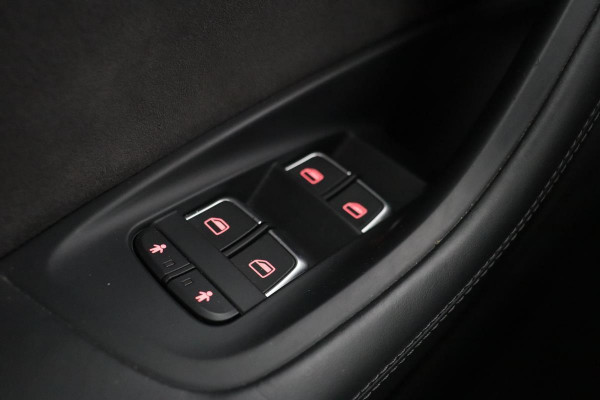Audi A6 2.0 TFSI quattro S-line | Stoelventilatie | Panoramadak | Leder | Camera | Keyless | Navigatie | Side Assist | Full LED | Memory
